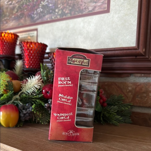 Kurt Adler Red and Gold Christmas Ornament - Picture 5 of 7